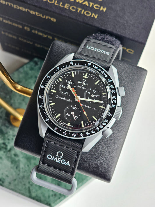 Omega x Swatch MoonSwatch Moonshine Gold Collection - Strawberry Moon (S033M102-107)