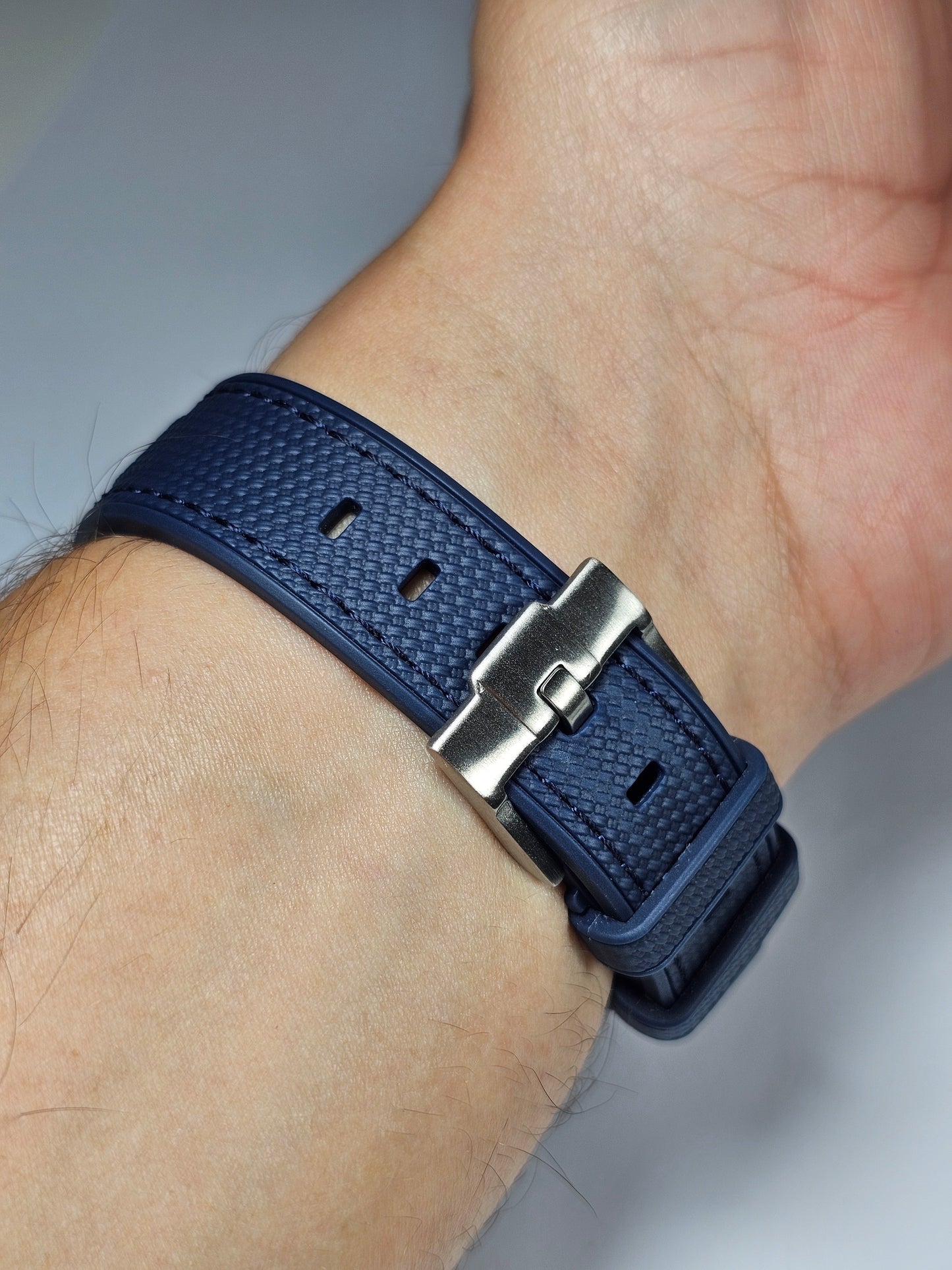 Rubber Curved Strap for Omega x Swatch MoonSwatch – Mission on Earth: Polar Lights – Navy with Navy Stitch