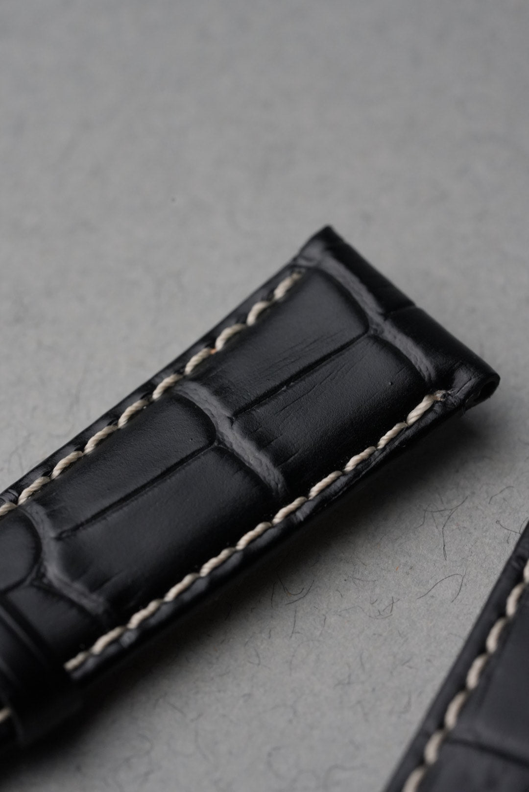 Embossed Leather Strap for Omega x Swatch MoonSwatch – Mercury – Black