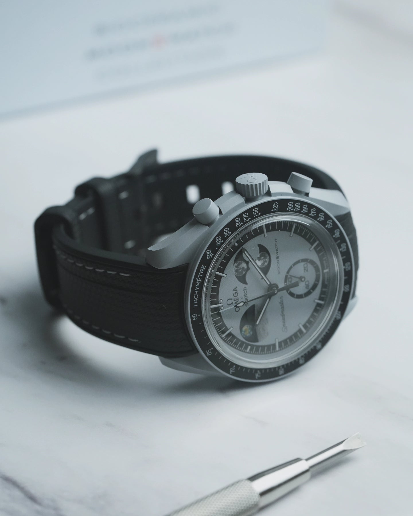 Rubber Curved Strap for Omega x Swatch MoonSwatch – Mission to EarthPhase – Black with White Stitch