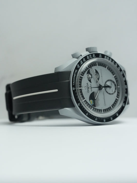 Rubber Curved Strap for Omega x Swatch MoonSwatch – Mission to EarthPhase – Black with White Stripe