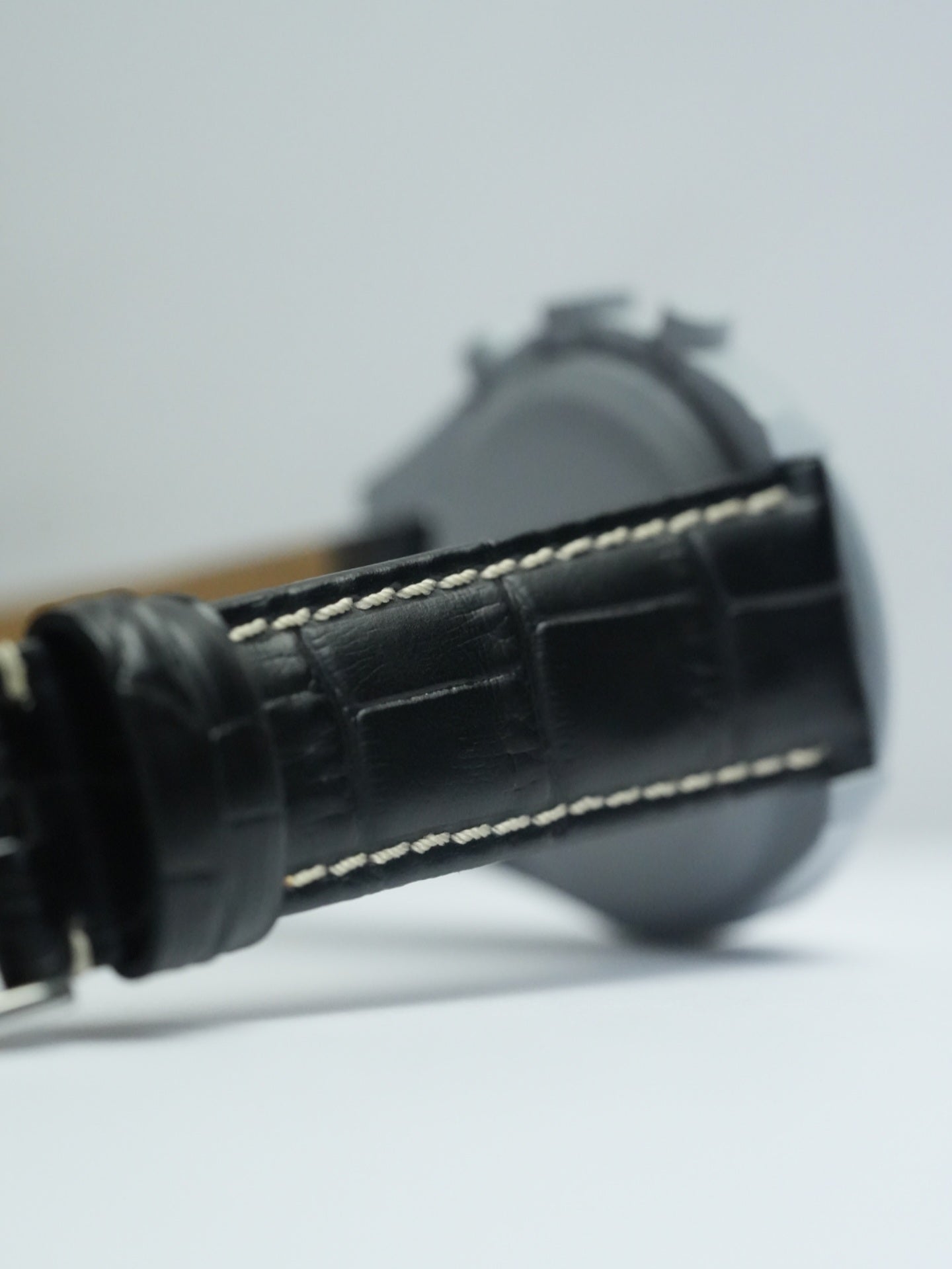 Embossed Leather Strap for Omega x Swatch MoonSwatch – Mission to EarthPhase – Black