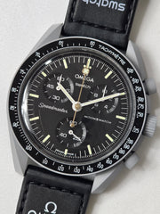 Omega x Swatch MoonSwatch Moonshine Gold Collection - Lollipop Moon (S033M102-110)