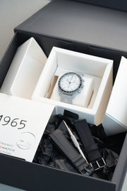 1965 MoonSwatch Smart Casual Set