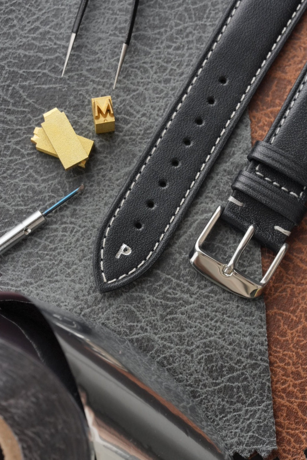 Personalised Watch Accessories – Monogrammed Straps & Engraved Buckles