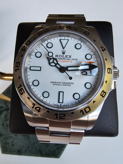 Rolex: Explorer II Polar Dial