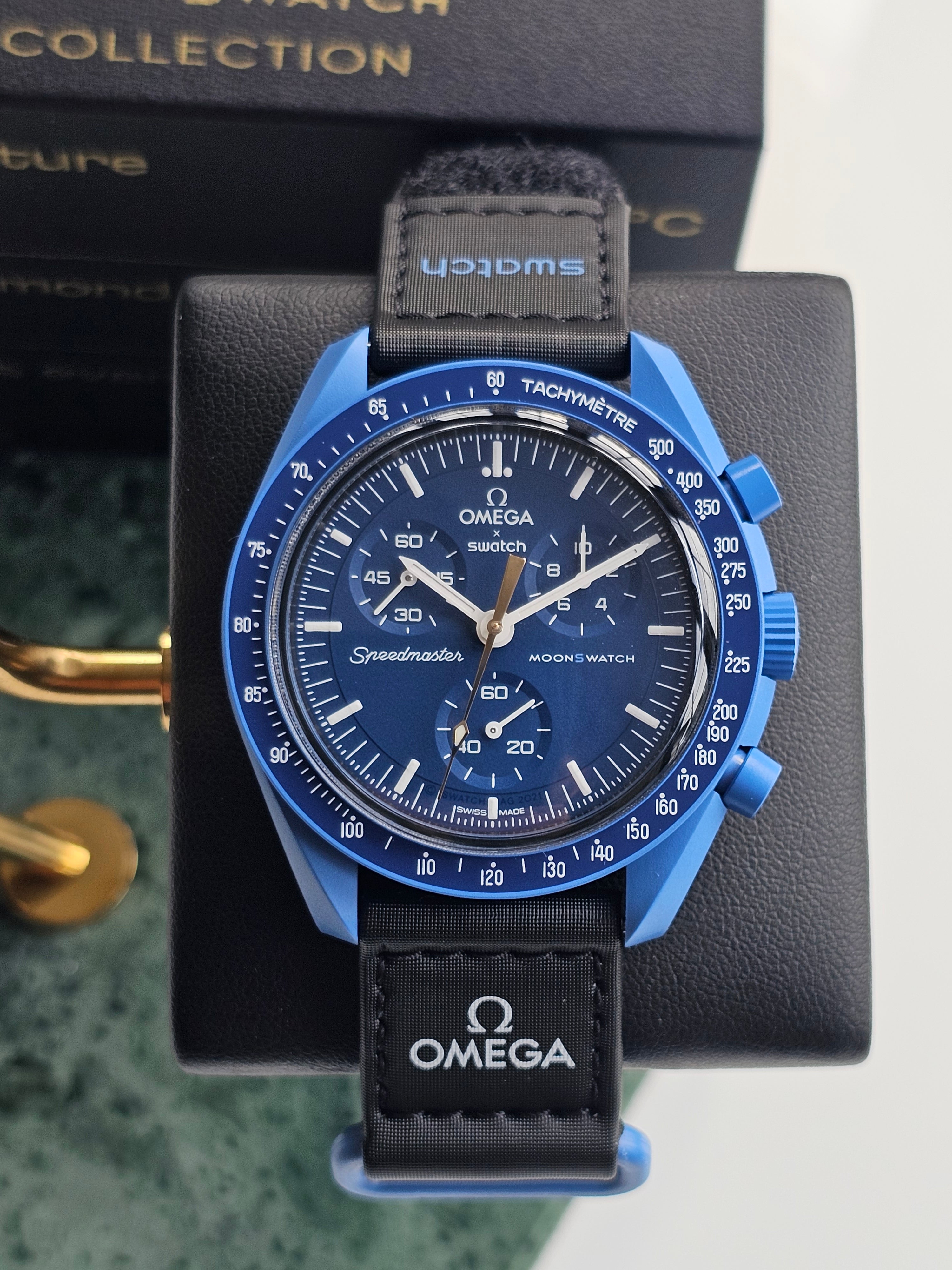 Discover Swatch x Omega Moonswatch Reach for the planets MGB