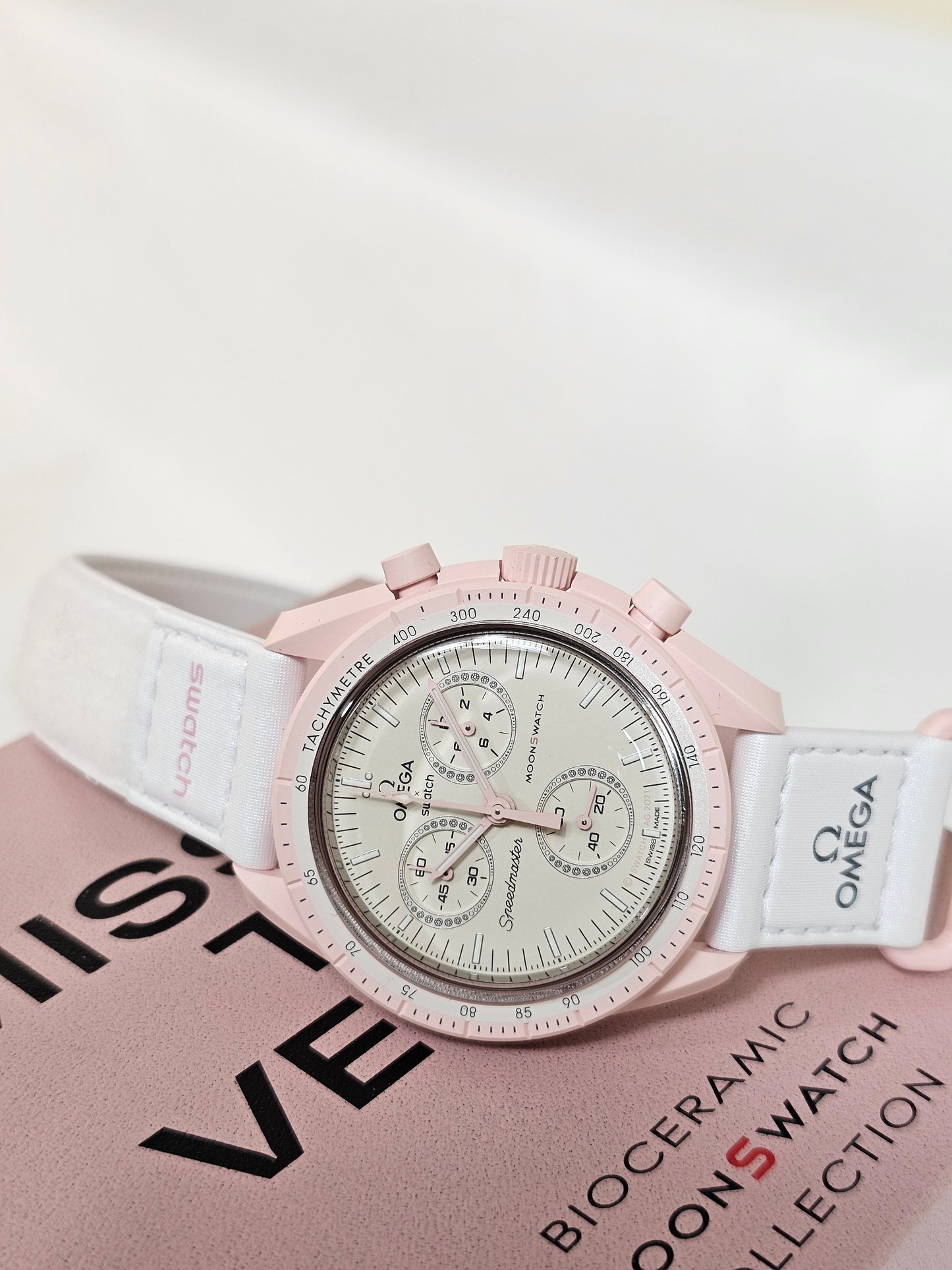 Swatch Moonswatch - Mission to Venus: Embrace Time with a Cosmic Touch