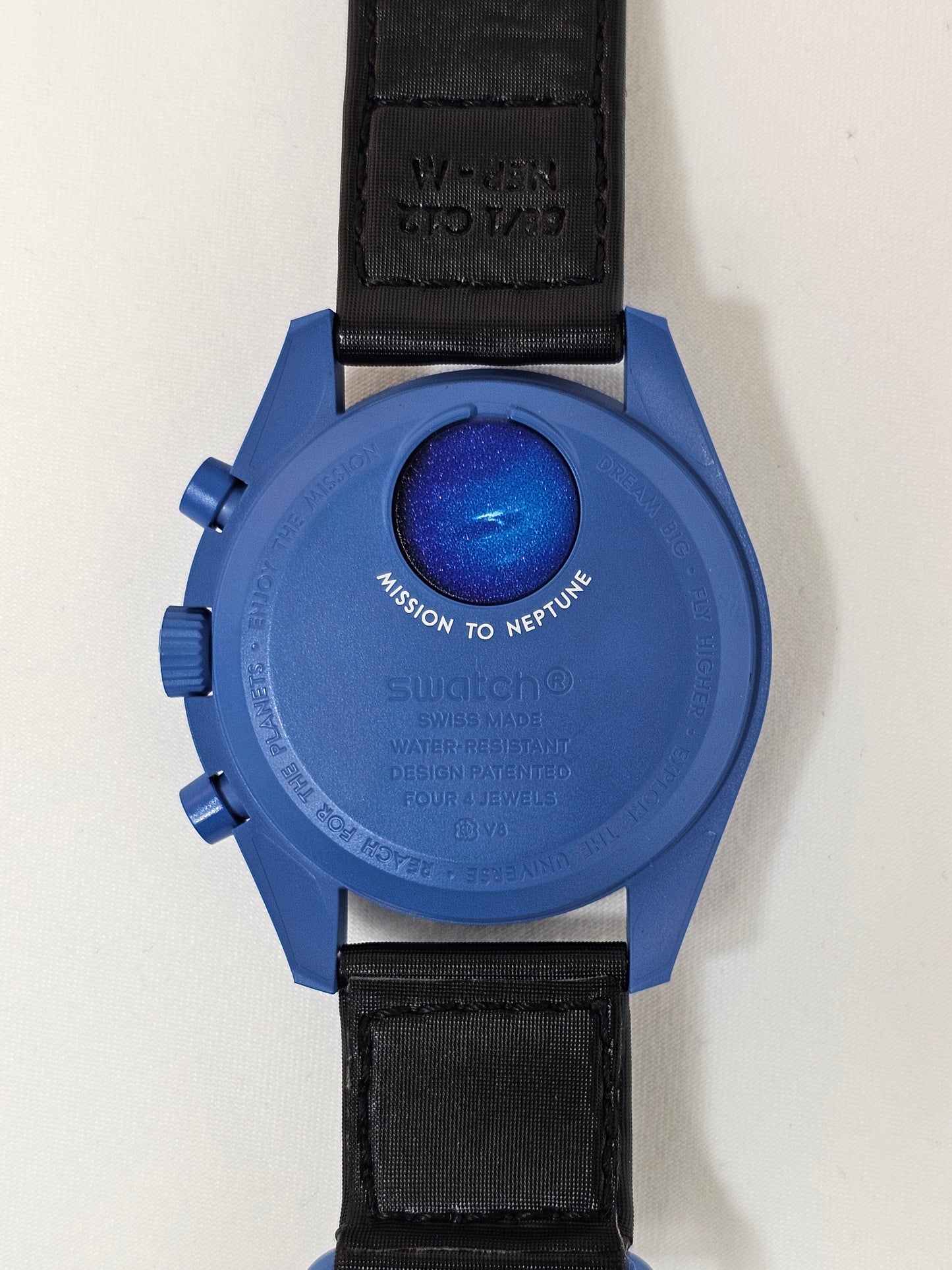 Swatch Moonswatch: Mission to Neptune - Etherial cosmic beauty