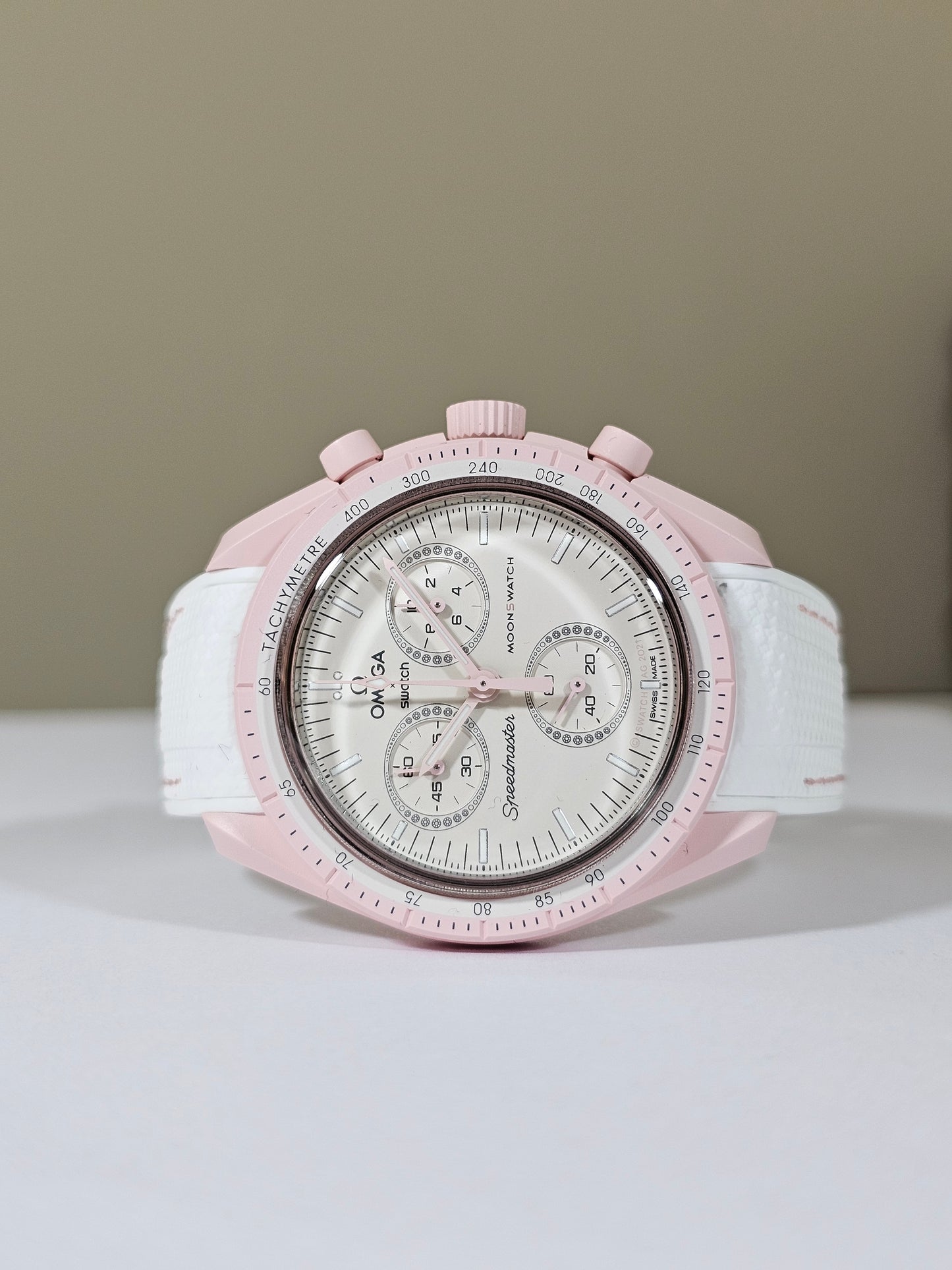 MoonSwatch Venus Rubber Woven Strap — White with Pink Stitch