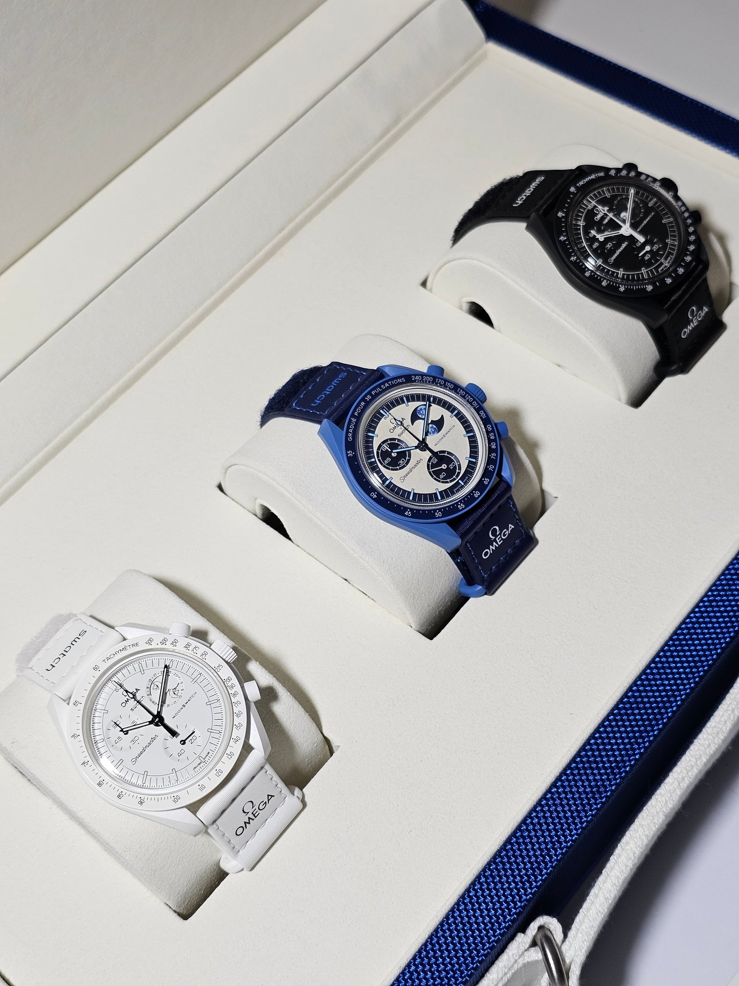 Swatch x OMEGA MoonSwatch Collection: Super Blue Moonphase - Collectors Trio Set