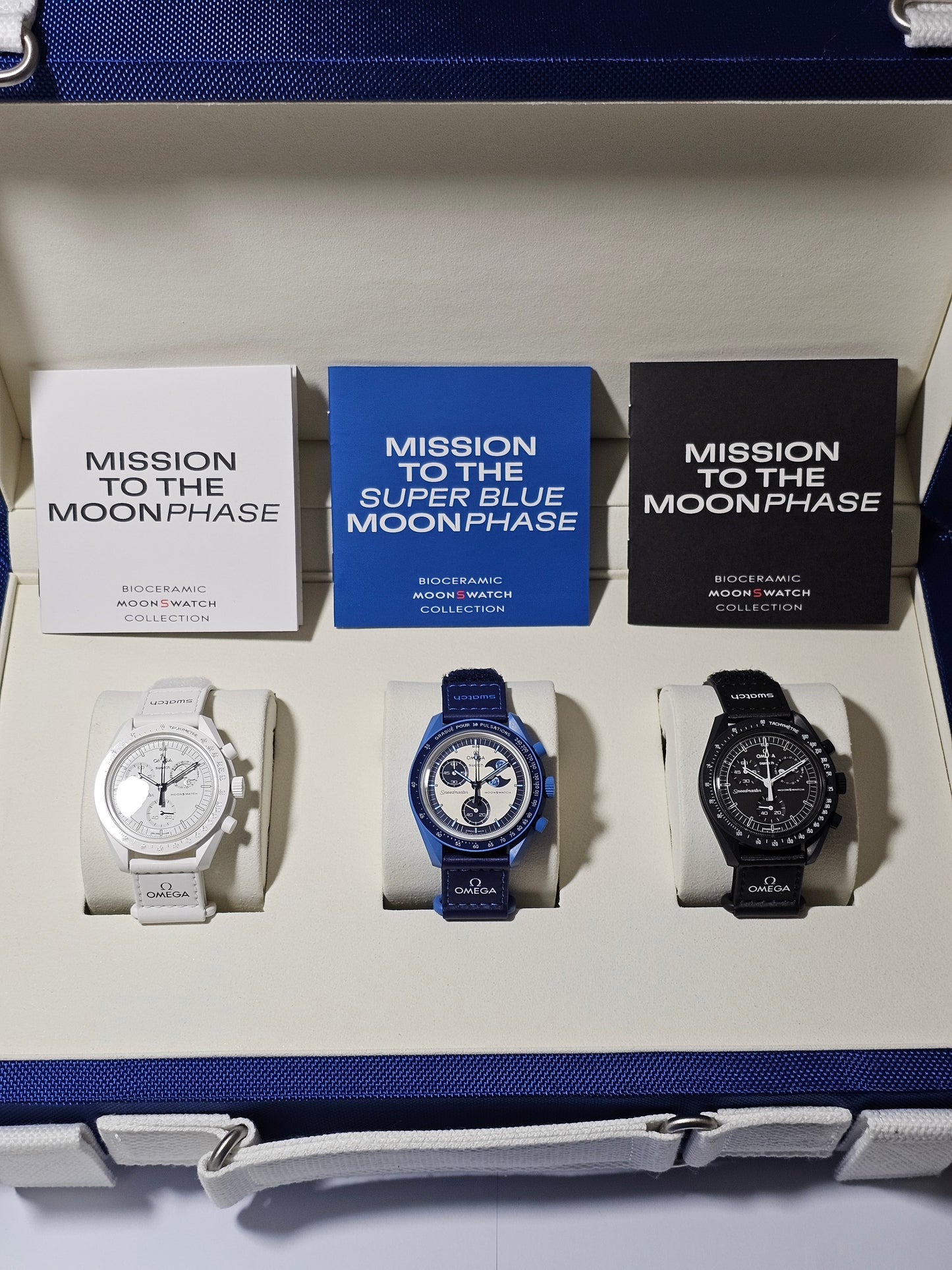 Swatch x OMEGA MoonSwatch Collection: Super Blue Moonphase - Collectors Trio Set