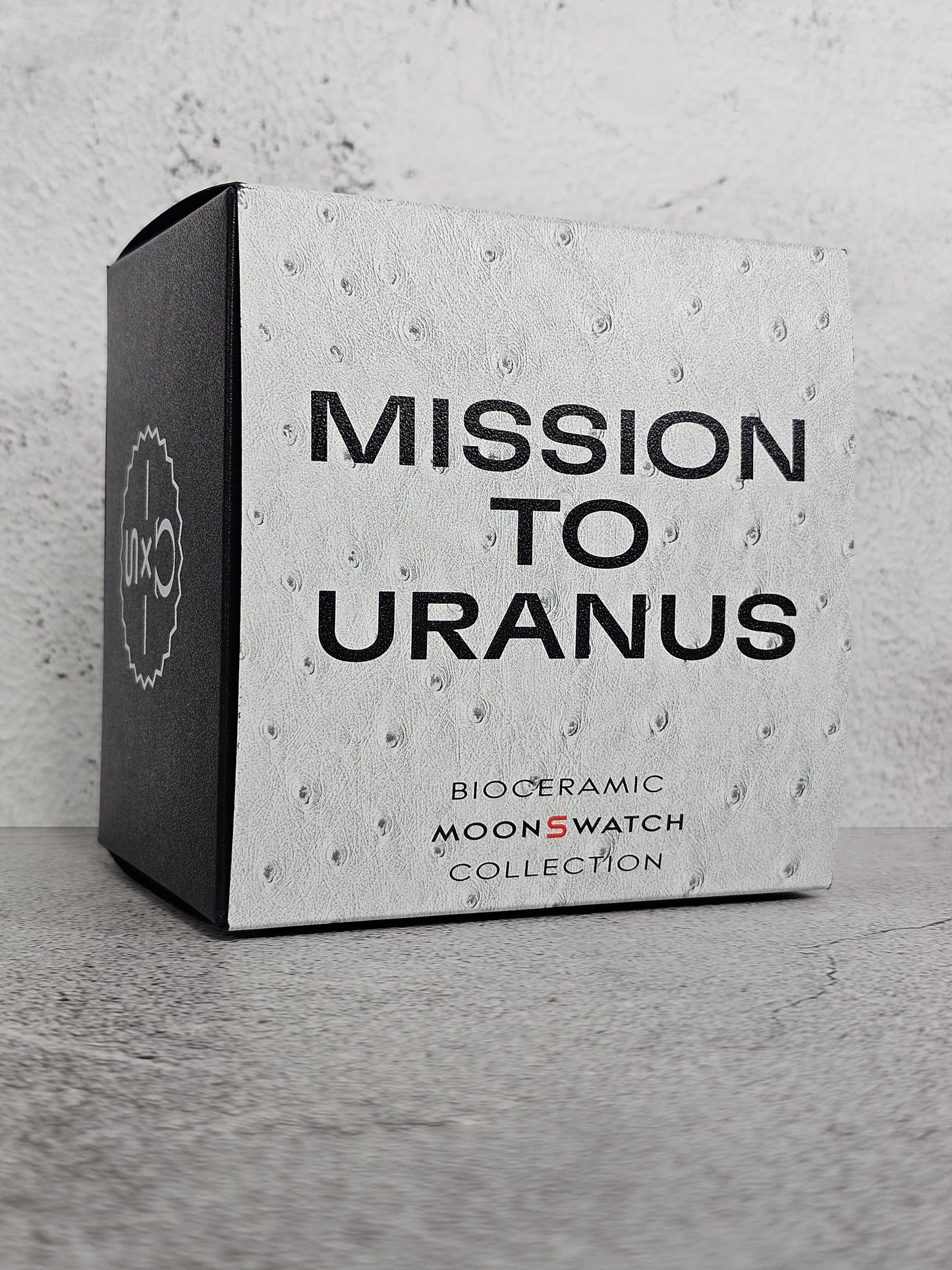 Omega X Swatch MoonSwatch Collection: Ostrich Uranus