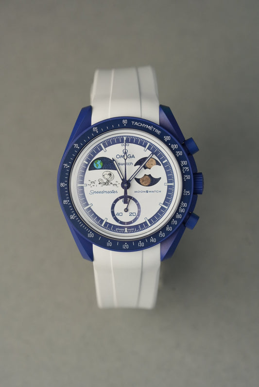 MoonSwatch EarthPhase Moonshine Gold Curved Rubber Strap — White