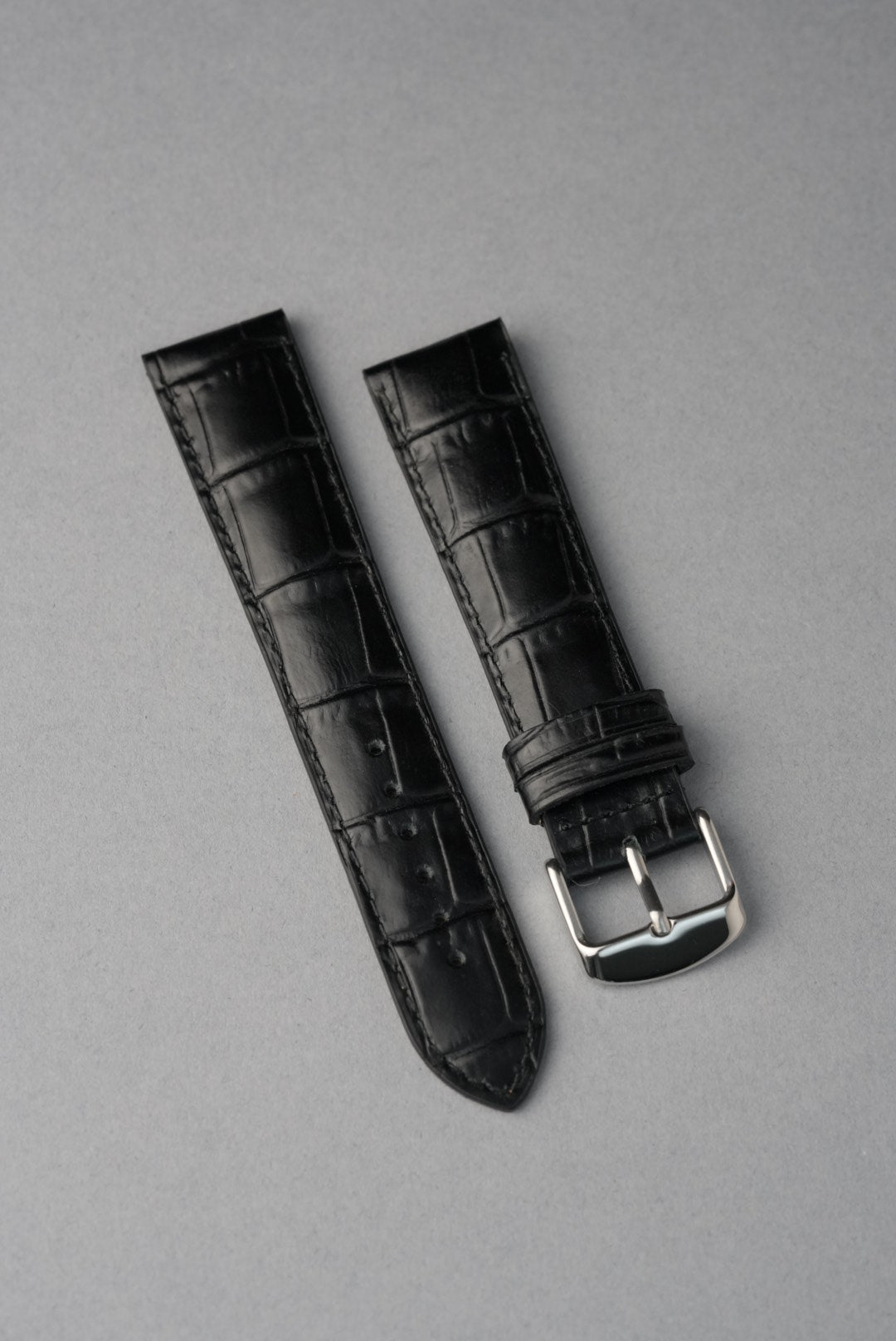 Embossed Alligator Leather Watch Strap - 18mm to 24mm