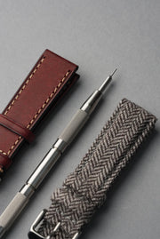Autumn Winter Strap Bundle – Leather & Tweed + Tool (20–22mm Universal Fit)