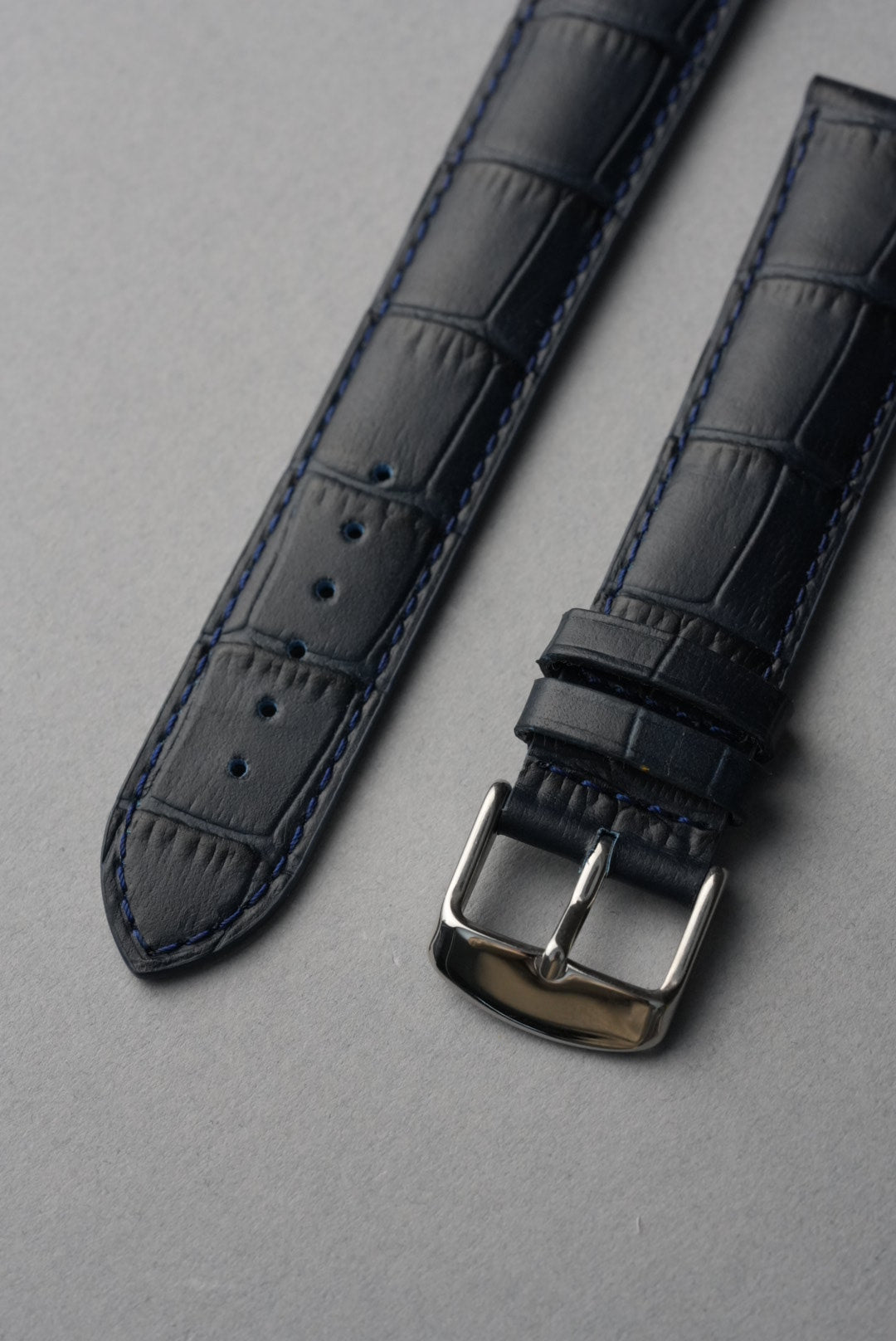 Embossed Alligator Leather Watch Strap - 18mm to 24mm