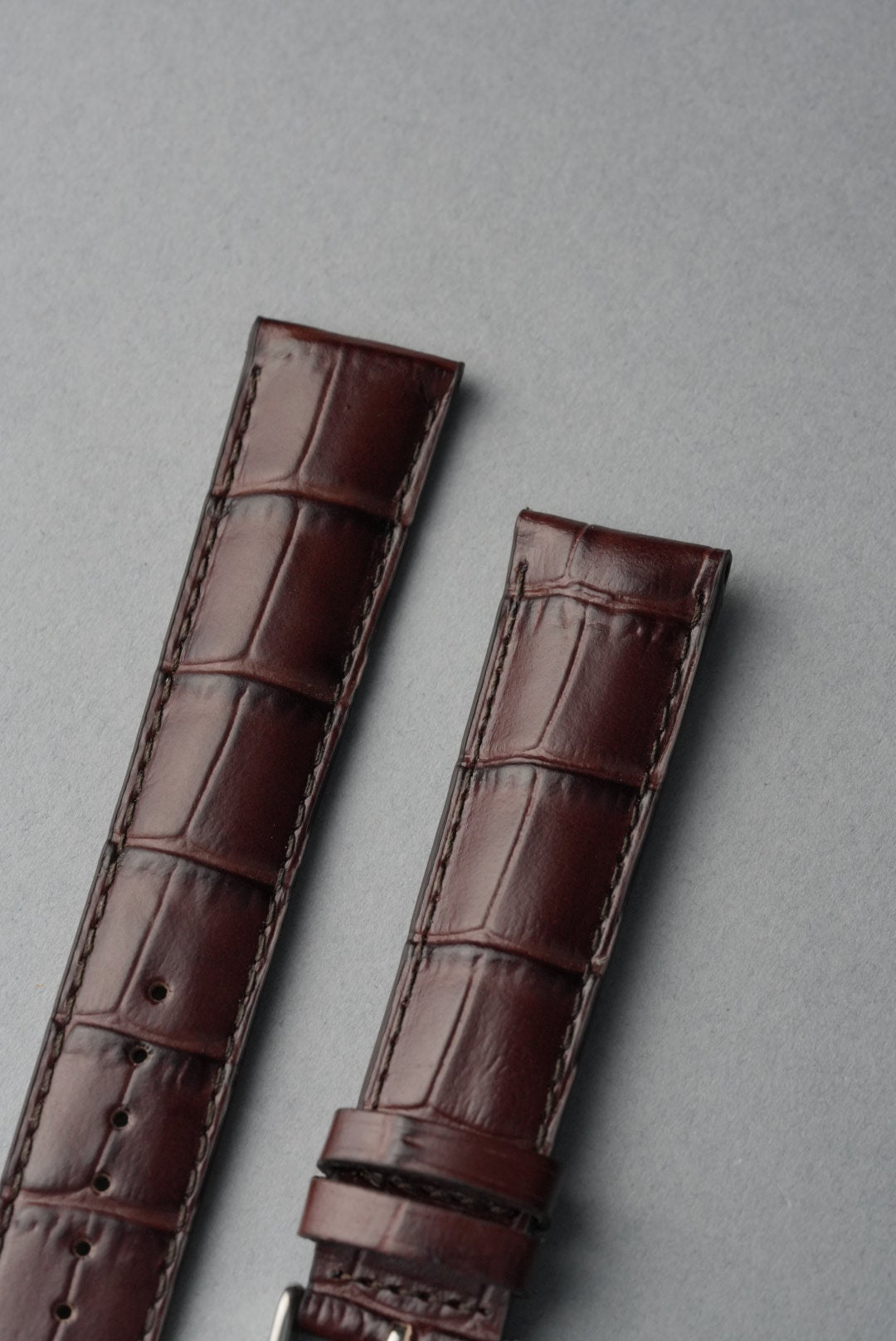 Embossed Alligator Leather Watch Strap - 18mm to 24mm