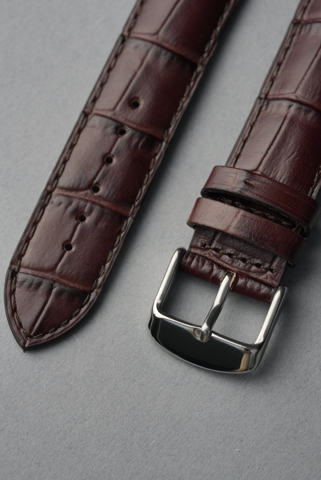 Embossed Alligator Leather Watch Strap - 18mm to 24mm