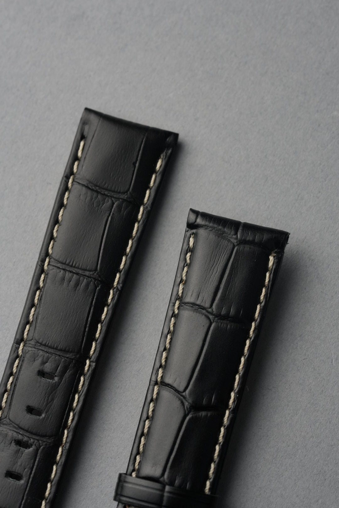 MoonSwatch Snoopy Black Alligator Leather Strap | White Stitch