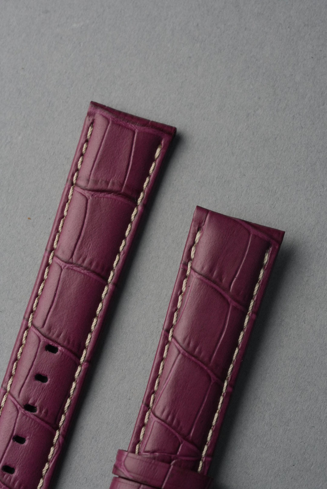 Embossed Alligator Leather With Contrast Stitch Watch Strap - 18mm to 24 mm