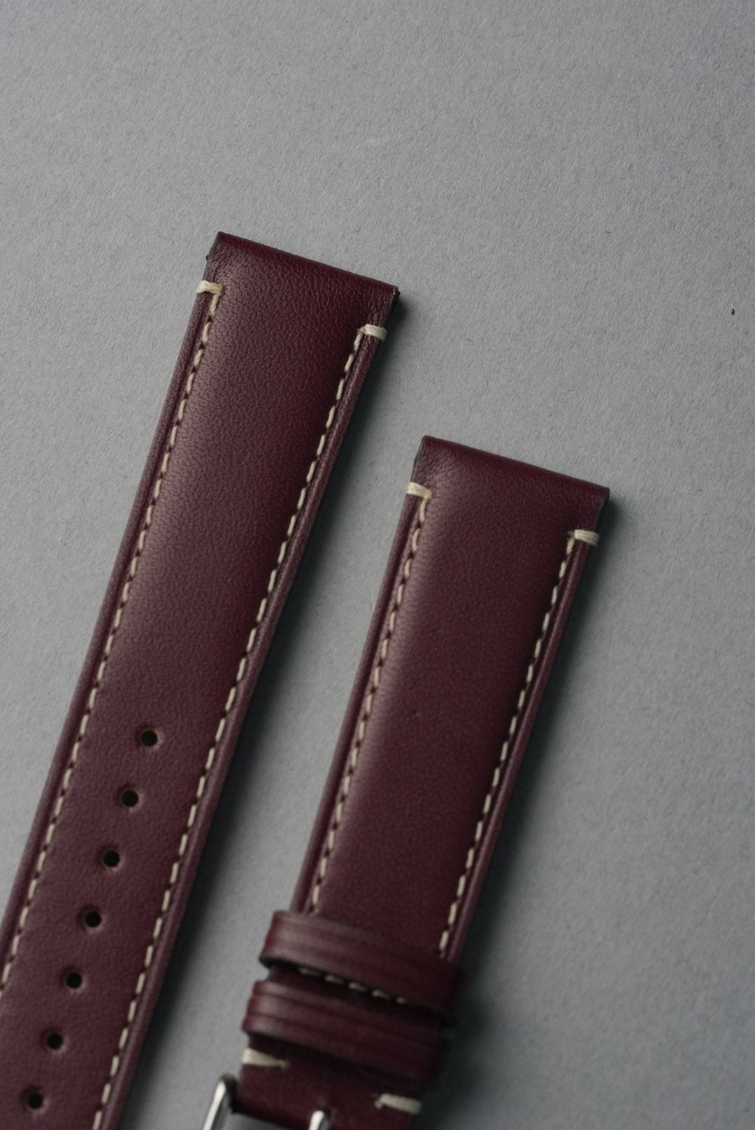 Handmade Leather Strap with Contrast Stitch – 18mm to 22mm