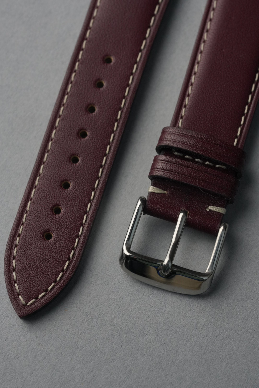 Handmade Leather Strap with Contrast Stitch – 18mm to 22mm