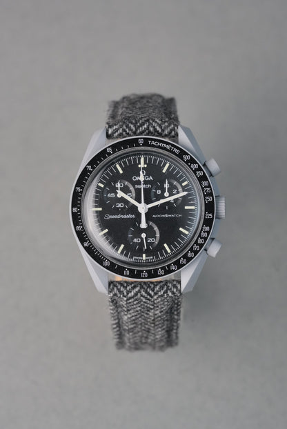 MoonSwatch Moon Tweed Strap – Grey