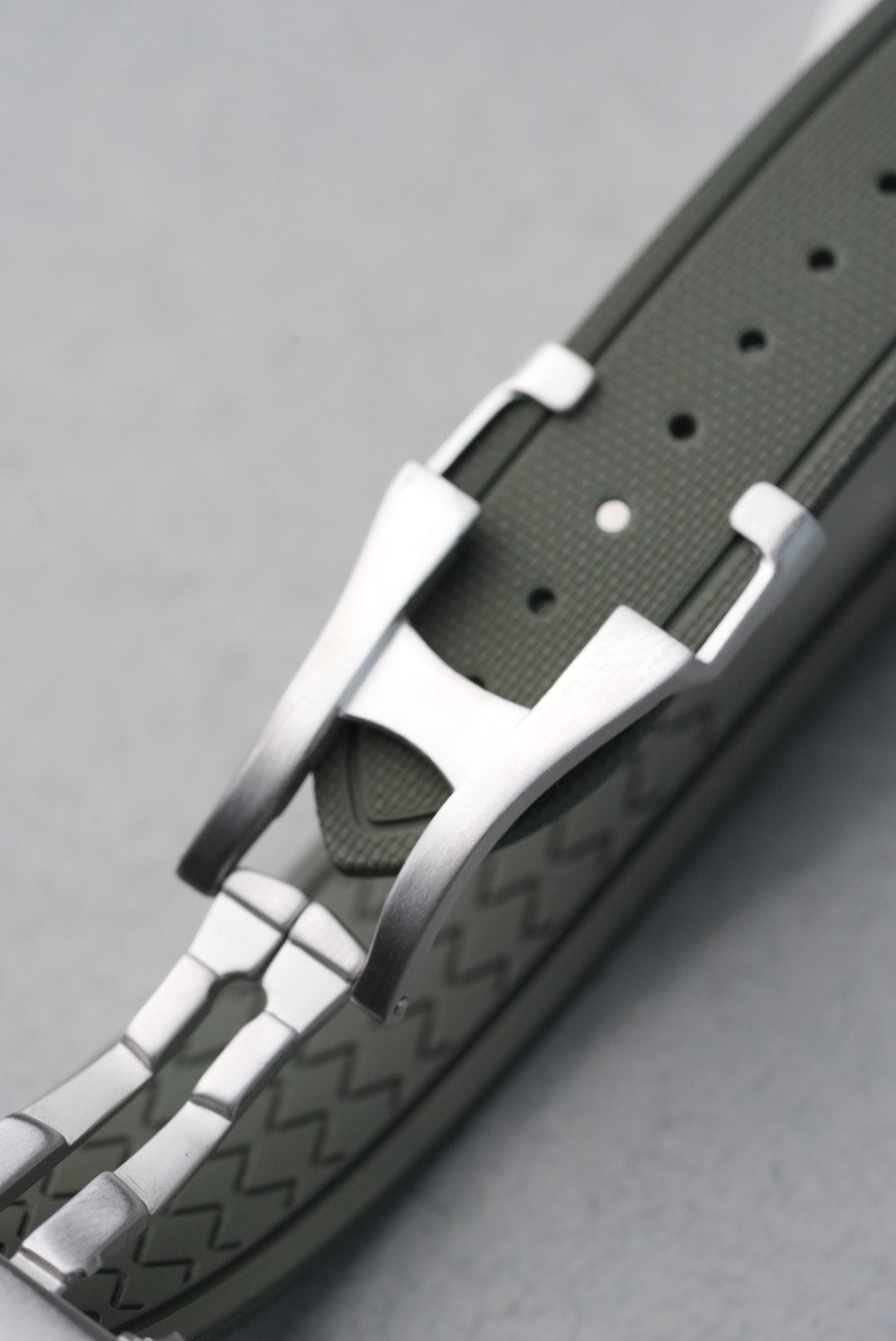 Omega Speedmaster Sailcloth FKM Rubber Strap with Deployant Clasp