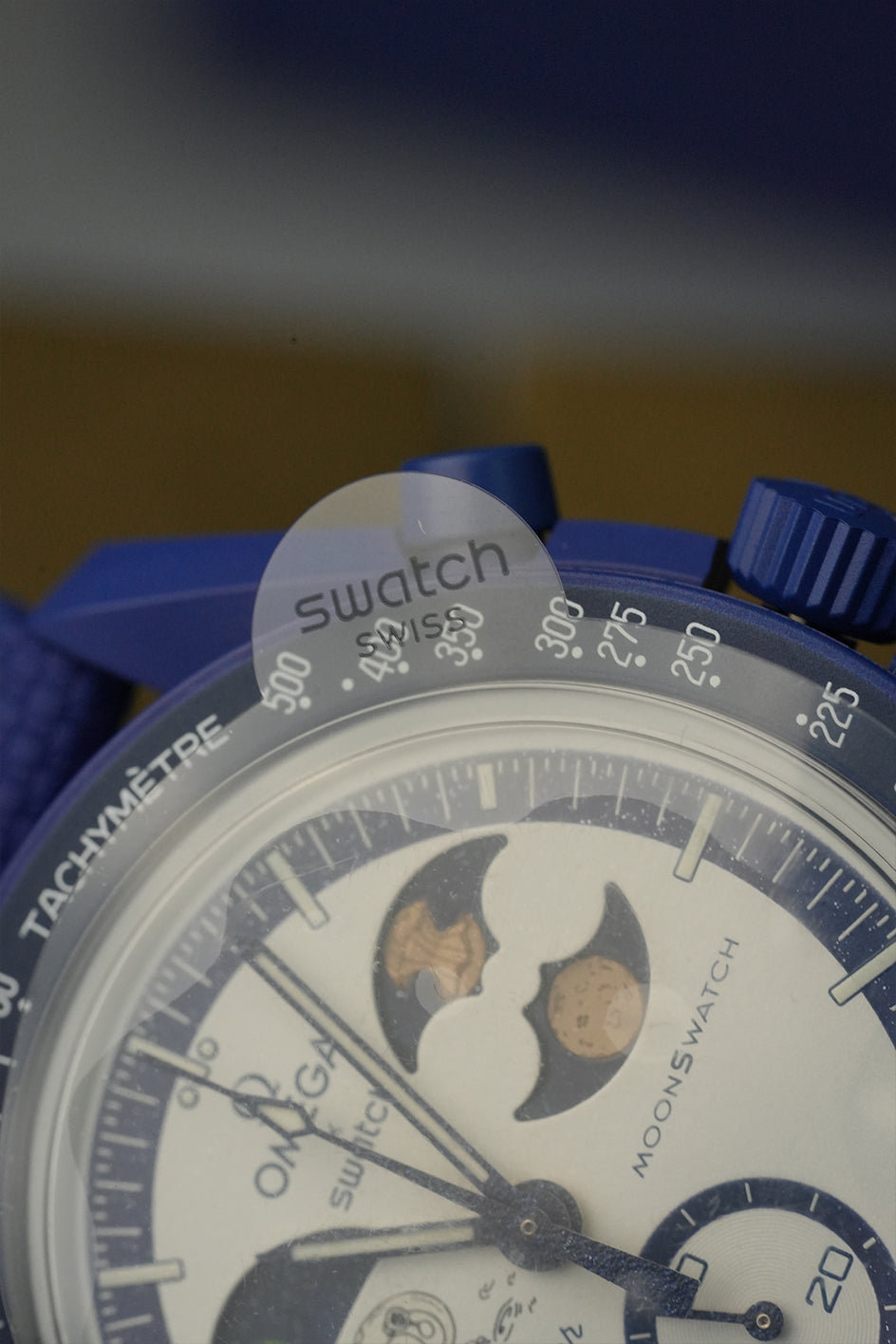 BUY Mission To Earthphase MoonShine Gold - Beaver Moon SO33N704L from mgbwatches.com