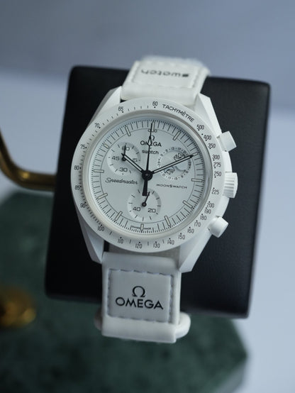 Mission To Moonphase 'Classic Bundle' Snoopy White