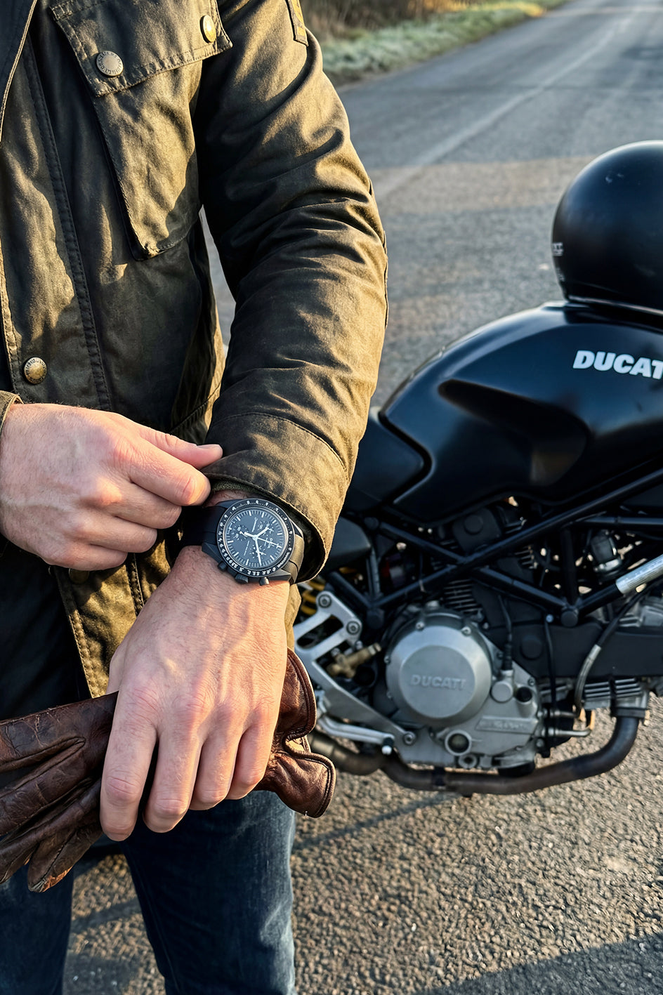 MoonSwatch FKM Curved Rubber Strap — Fits All Models