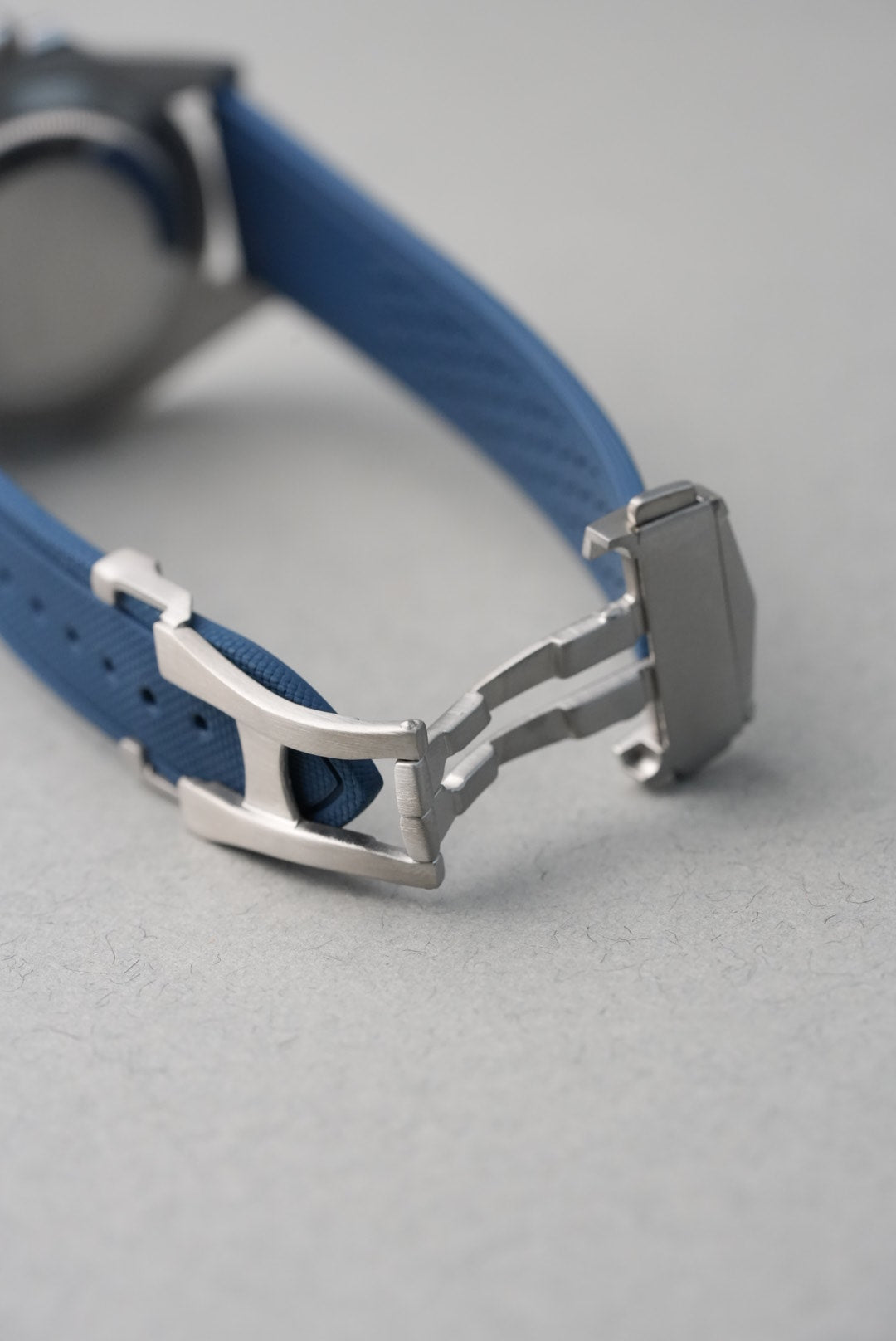 Sailcloth Effect FKM Rubber Strap with Deployant Clasp - For OMEGA