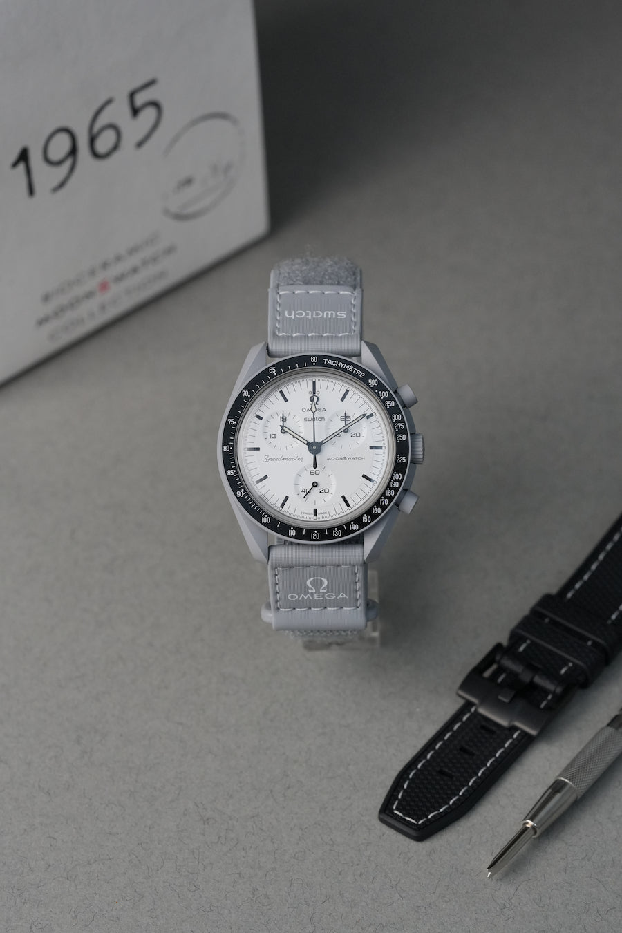 1965 MoonSwatch 'Classic' Moonswatch Strap & Watch Bundle – MGB WATCHES