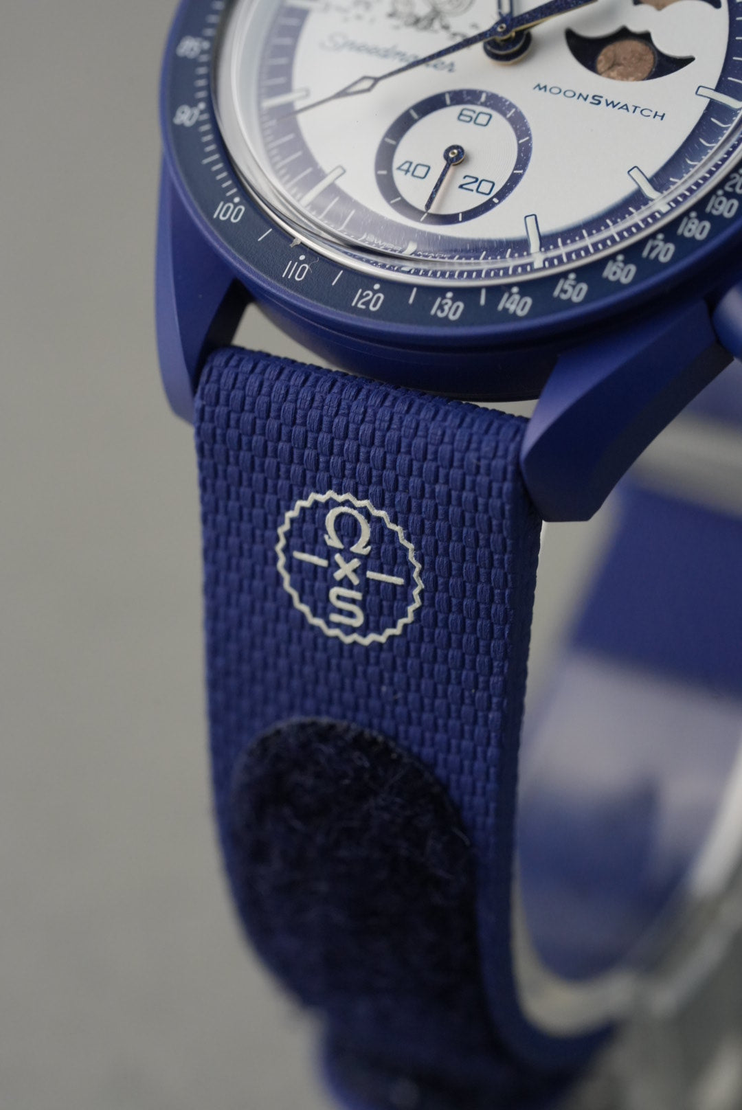 Swatch x Omega MoonSwatch Collection: Mission to EarthPhase - Moonshine Gold SO33N701L Strap