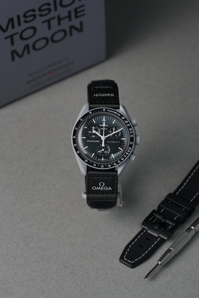 Swatch x OMEGA MoonSwatch Mission to the Moon ‘Classic’ Bundle