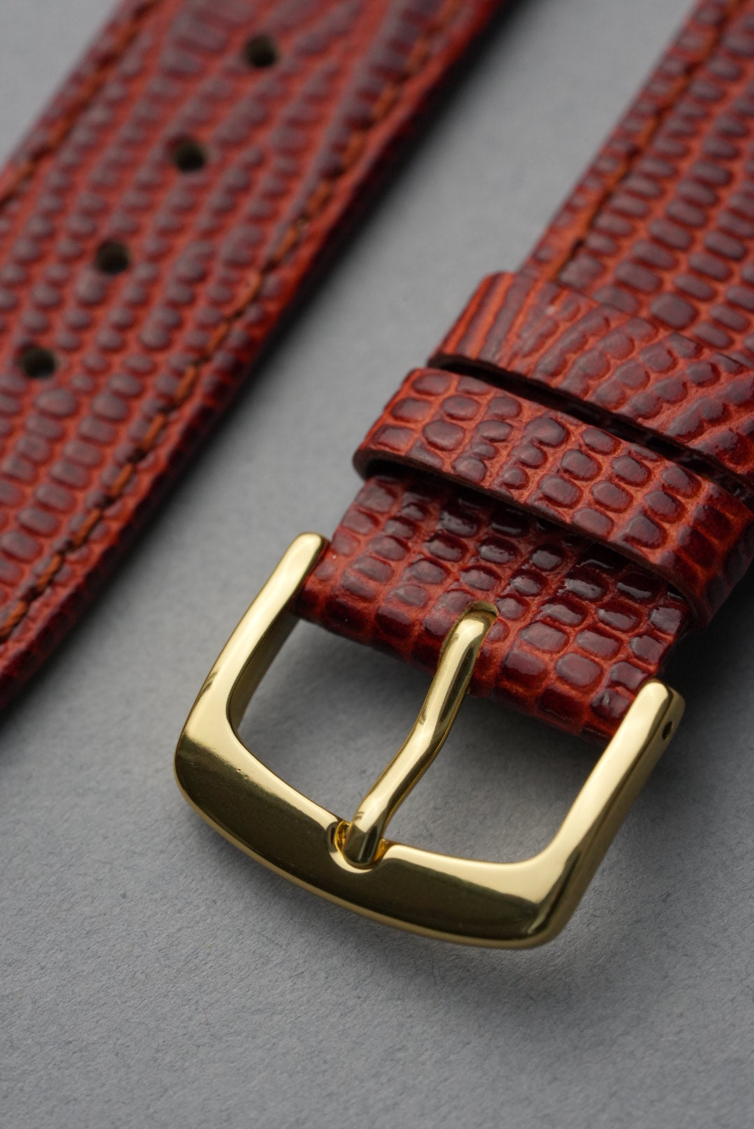 Buy Lizard Grain Leather Strap replacement with Nubuck Lining - 12 mm to 22 mm