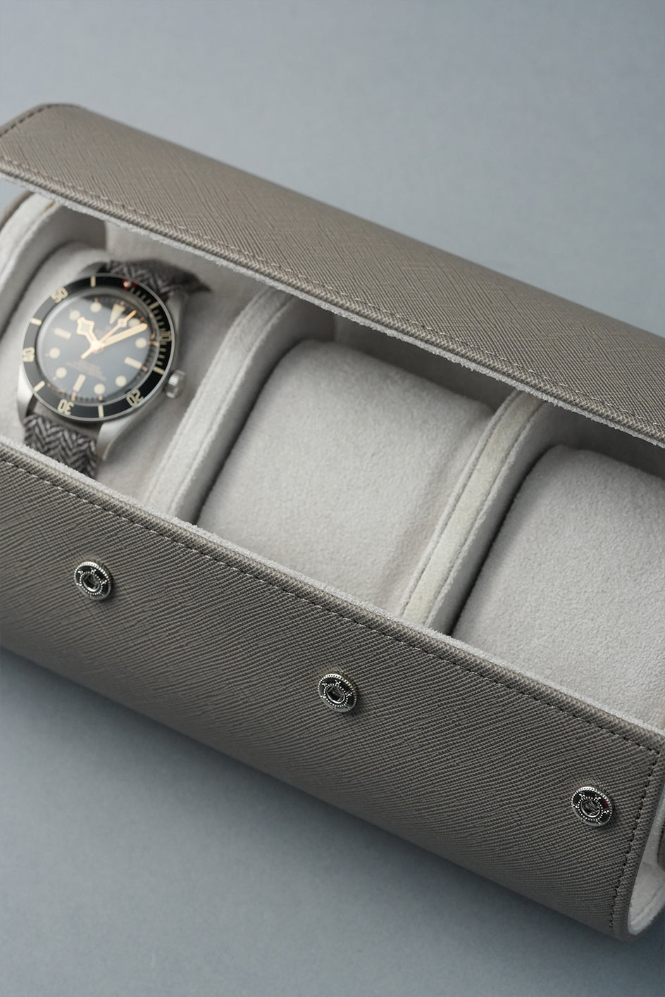 Travel Watch Roll Vegan Crosshatch Leather