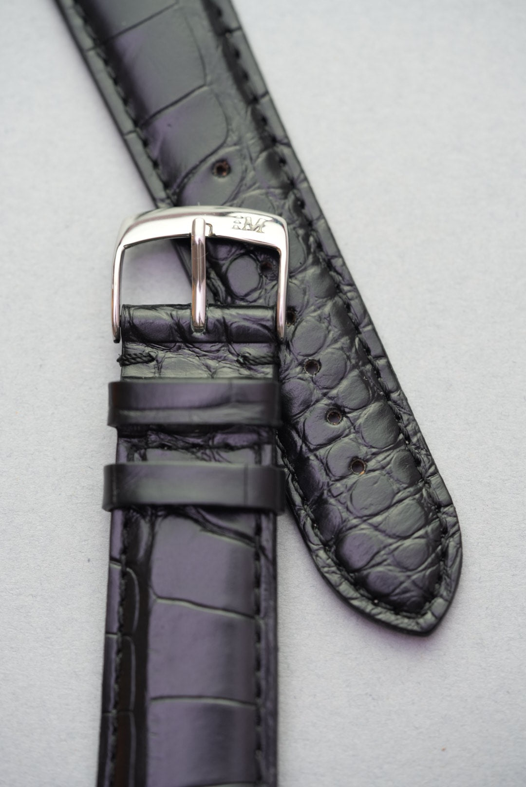 Apple Watch Genuine Alligator Leather Strap – MGB WATCHES