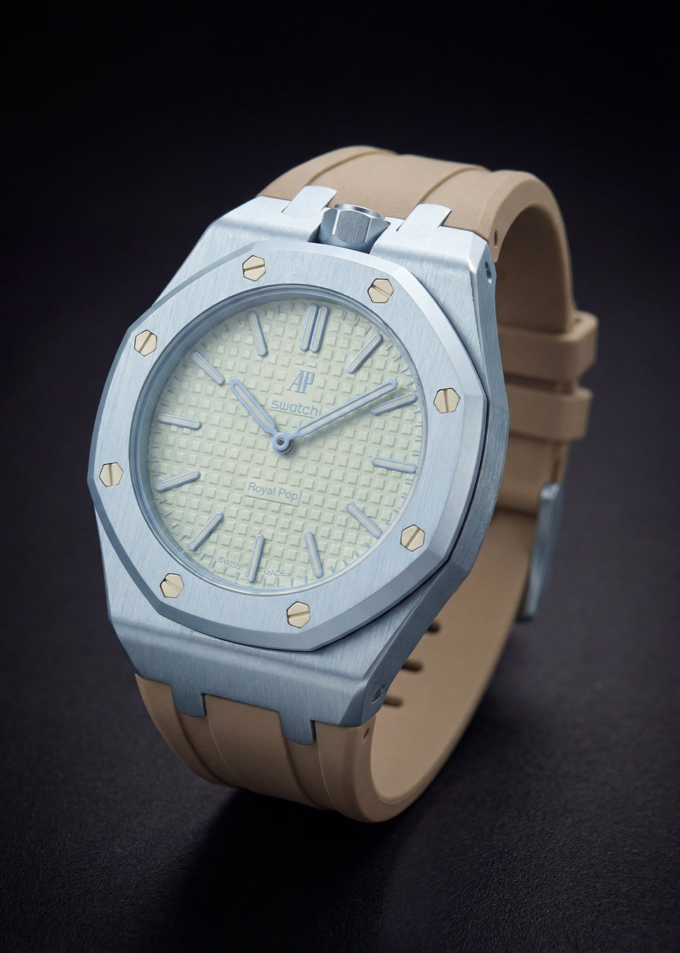 Blaue Acht Royal Pop Strap: The Monocoque
