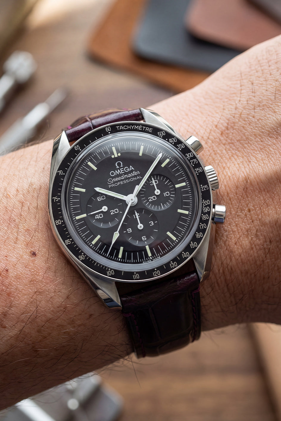 Embossed Calfskin Leather Alligator Watch Strap for Omega Speedmaster