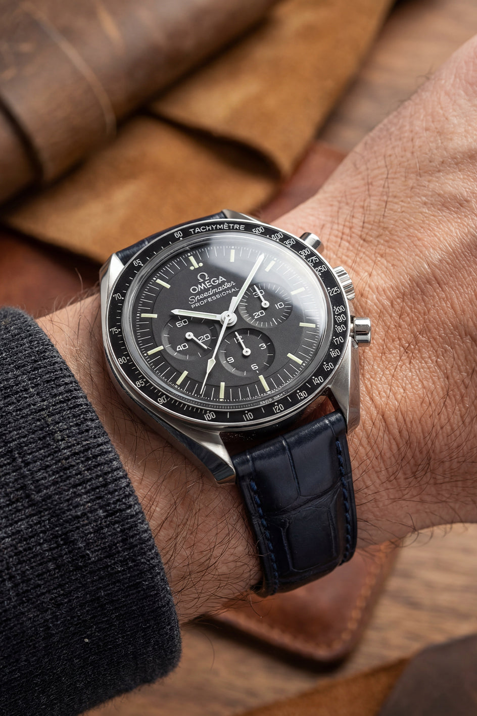 Embossed Calfskin Leather Alligator Watch Strap for Omega Speedmaster