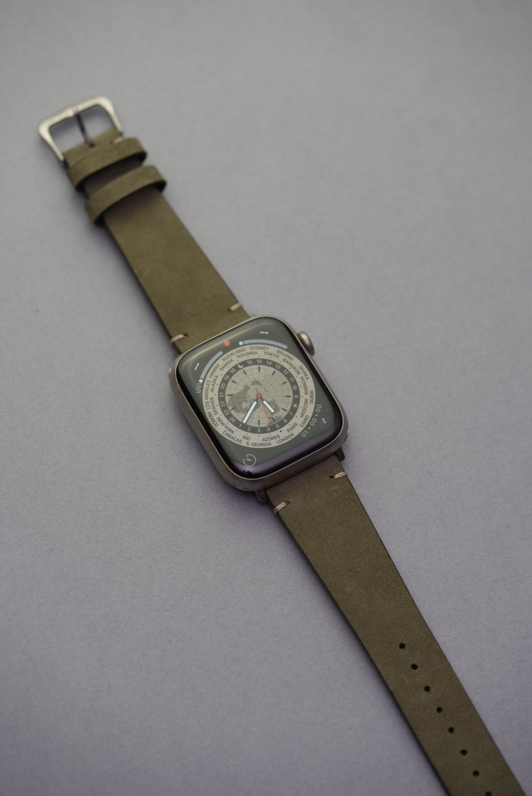 Green calfskin leather Apple Watch strap with lug stitching, elegant replacement strap