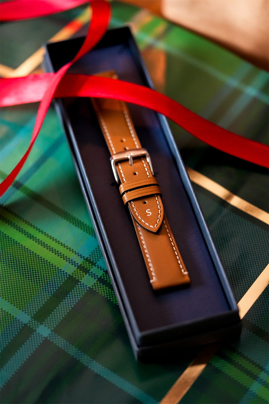 Handmade Leather Strap with Contrast Stitch – 18mm to 22mm