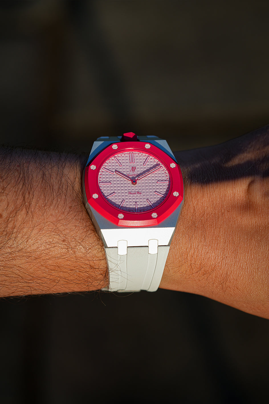 Otto Rosso Royal Pop Monocoque | Wrist Case + Strap | MGB – MGB