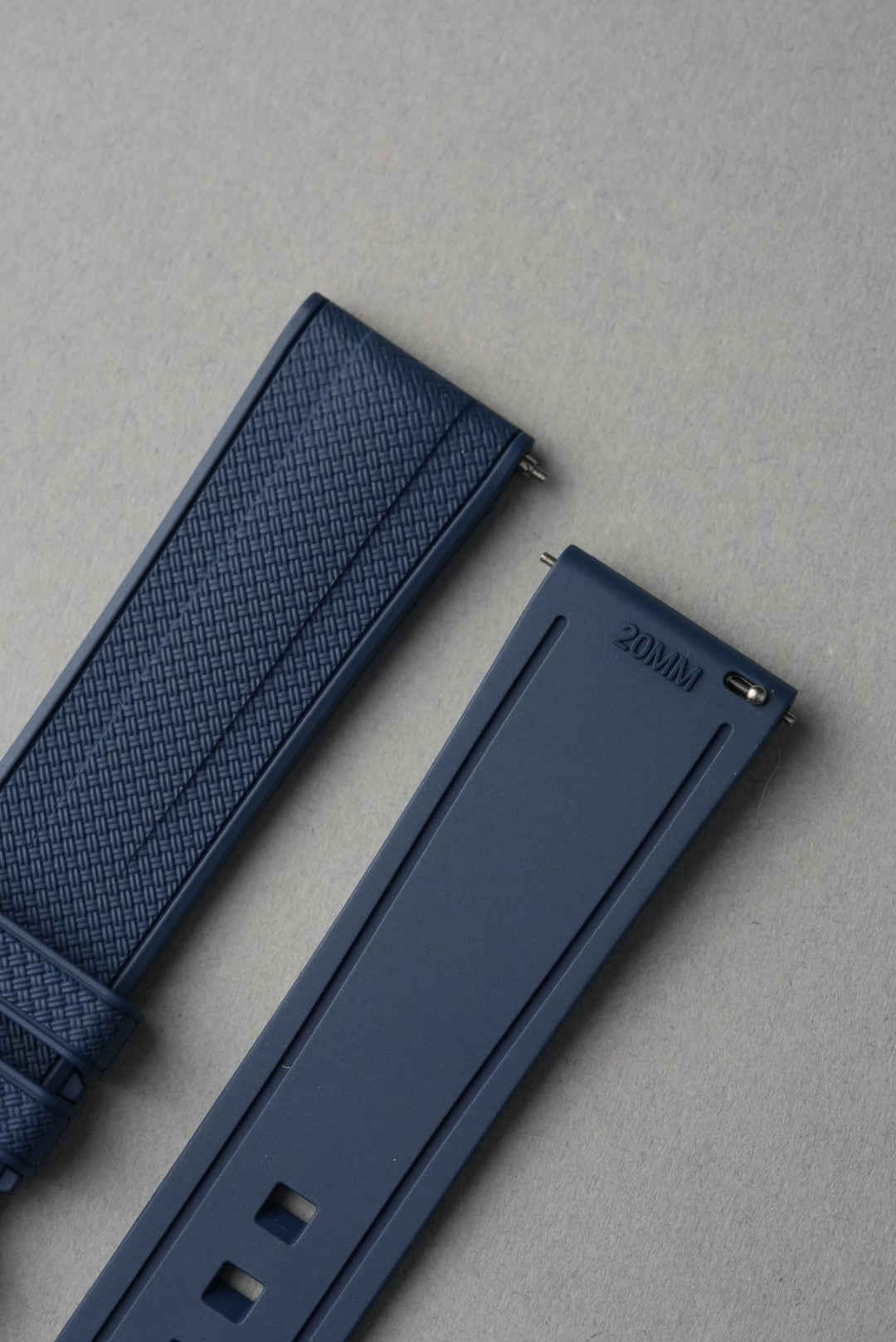 Essential Strap Bundle – Rubber & Leather + Tool (20–22mm Universal Fit)