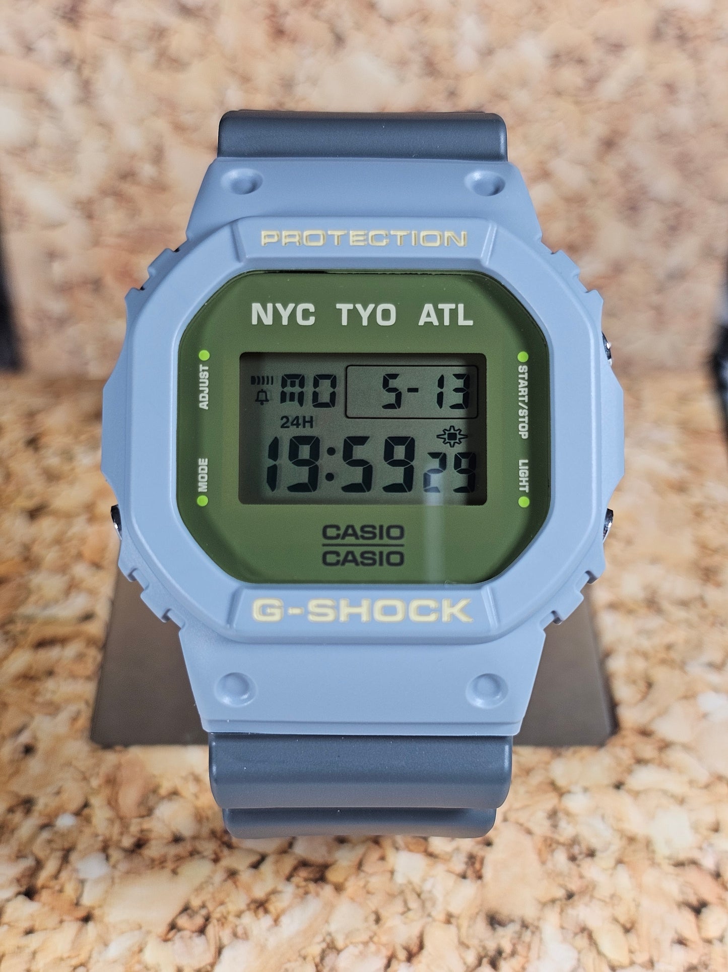 HODINKEE x G-SHOCK DW-5600BC23-8CR