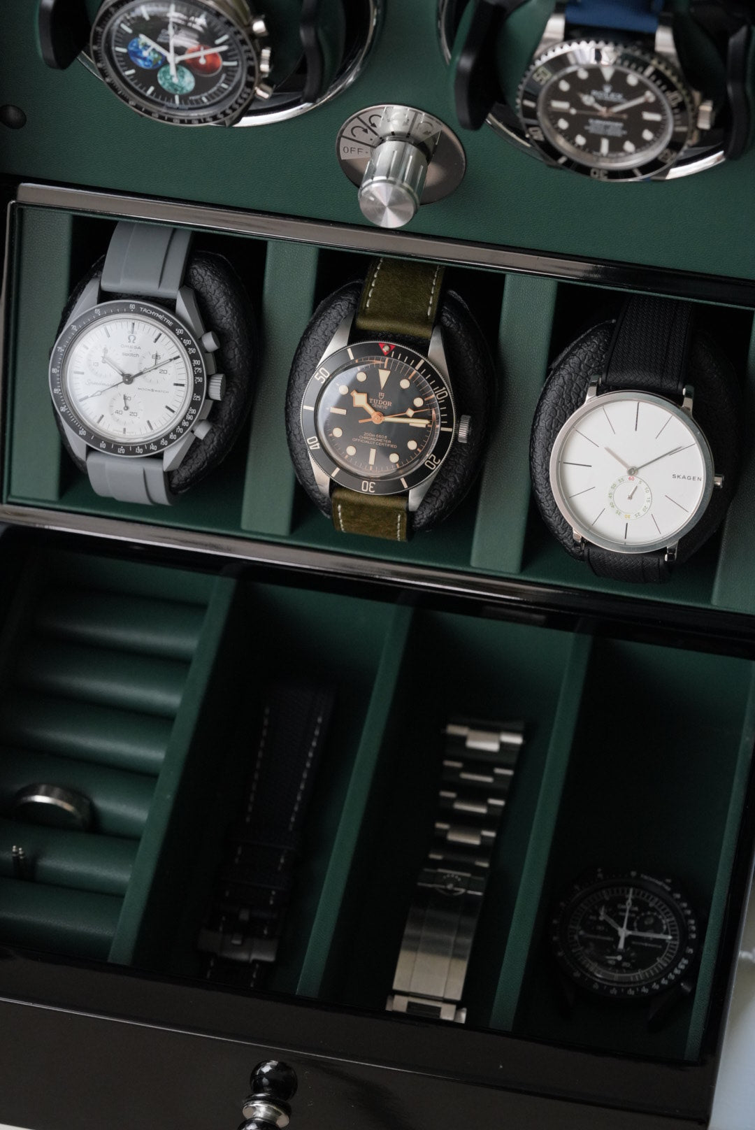 Watch Winder Cabinet – Gloss Piano Finish