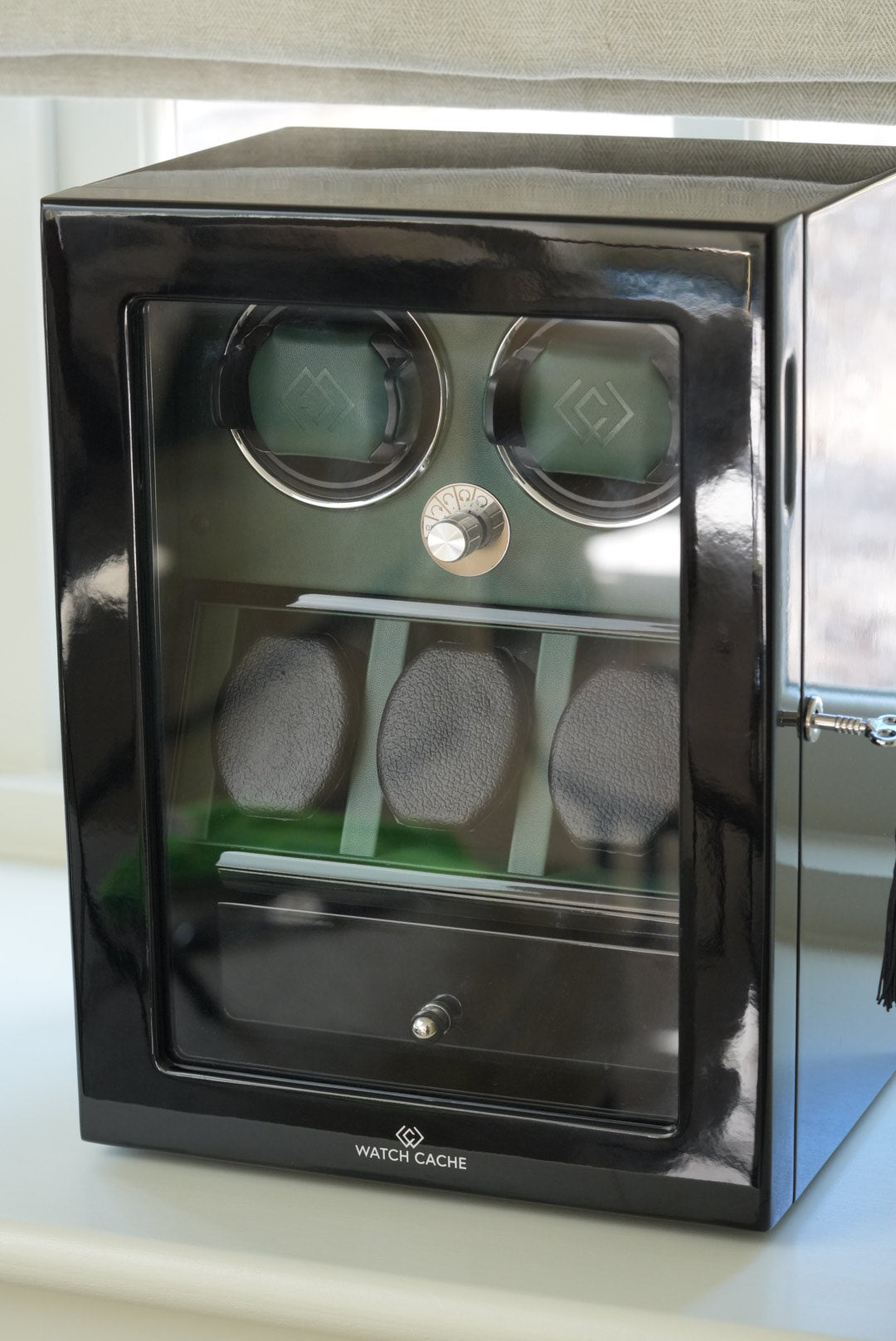 Watch Winder Cabinet – Gloss Piano Finish