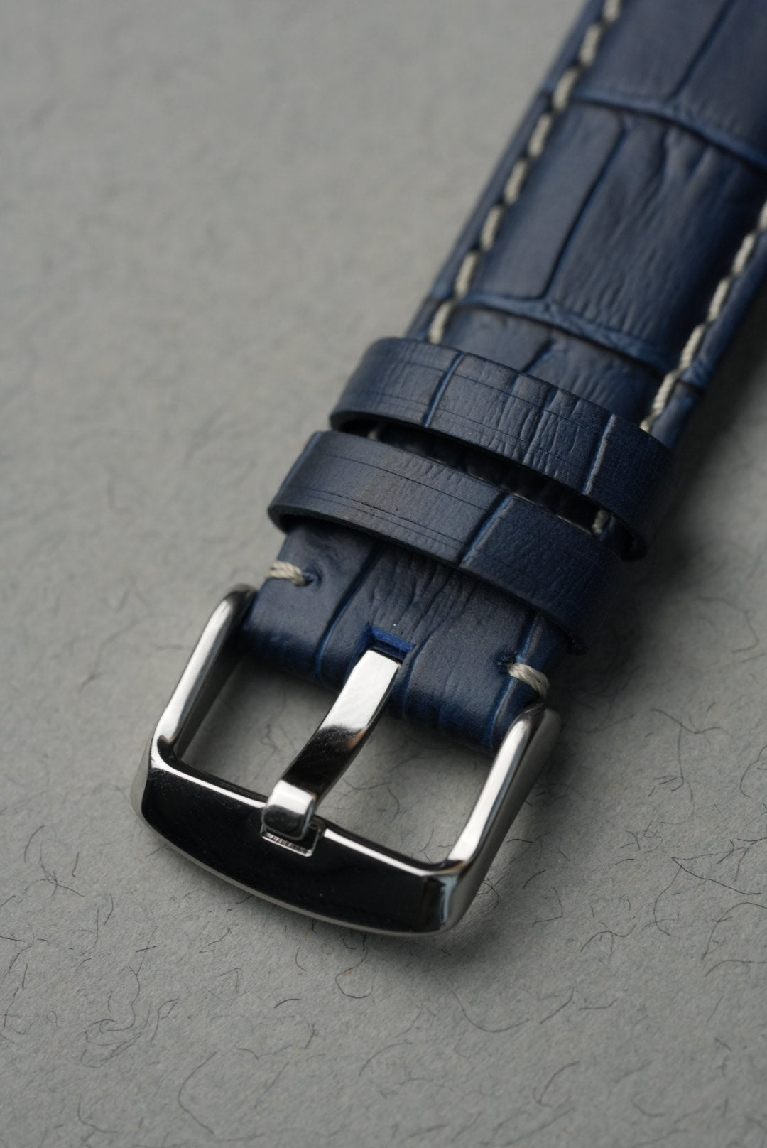 Embossed Leather Strap for Omega x Swatch MoonSwatch – Mission on Earth – Navy